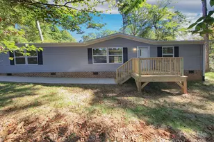 8027 Rowe St, Catawba, NC 28609 - Photo 1