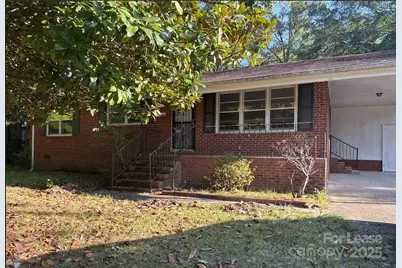 215 E Springs Street, Lancaster, SC 29720 - Photo 1
