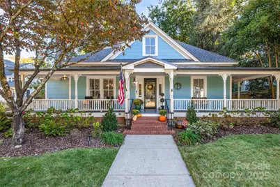 239 N Mulberry Street, Statesville, NC 28677 - Photo 1