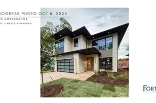 1015 Ambassador St, Charlotte, NC 28208 - Photo 1