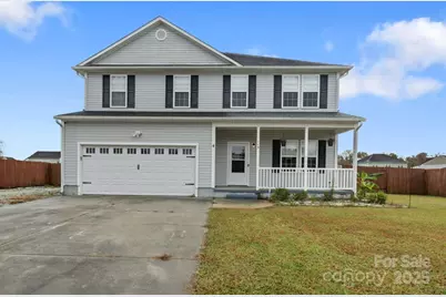 113 Woods Run Circle, Richlands, NC 28574 - Photo 1