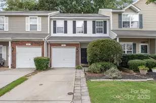 507 Delta Dr, Fort Mill, SC 29715 - Photo 1