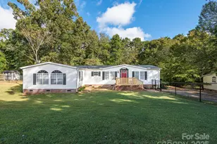 413 E 25th St, Kannapolis, NC 28083 - Photo 1