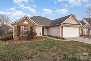 1514 Williamsburg Ln, Monroe, NC 28110 - Photo 1
