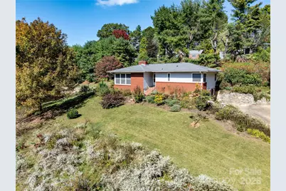 8 W Haywood Drive, Canton, NC 28716 - Photo 1