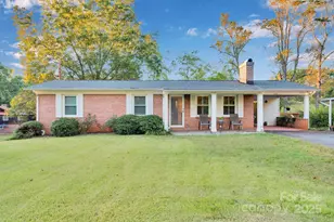 5006 Poplar View Ln, Granite Falls, NC 28630 - Photo 1