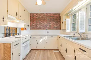 1610 Shelby Rd, Kings Mountain, NC 28086 - Photo 1