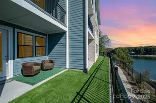 4455 Reed Crk Dr, Sherrills Ford, NC 28673 - Photo 1