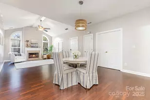 8572 Highland Glen Dr, Charlotte, NC 28269 - Photo 1