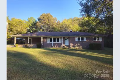 979 Meadowbrook Road, Chester, SC 29706 - Photo 1