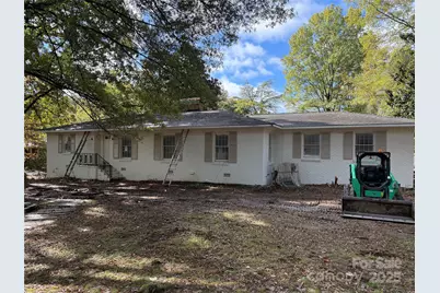 6300 Burlwood Road, Charlotte, NC 28211 - Photo 1