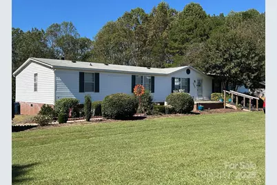 4591 Deal Road, Claremont, NC 28610 - Photo 1