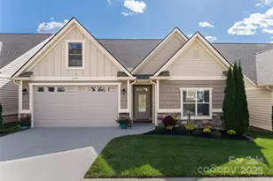 349 Windstone Dr, Fletcher, NC 28732 - Photo 1