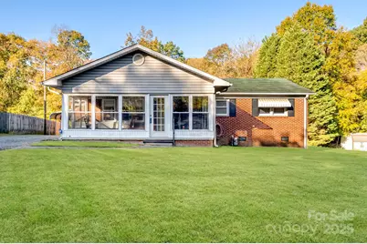 1028 Ashford Street, Charlotte, NC 28214 - Photo 1