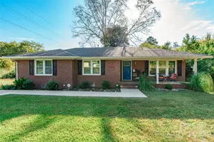 749 Meadowbrook Rd, Chester, SC 29706 - Photo 1