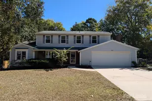 5823 Rimerton Dr, Charlotte, NC 28226 - Photo 1