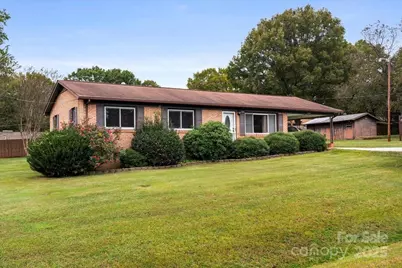 312 Hazelwood Circle, Statesville, NC 28625 - Photo 1