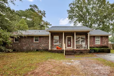 403 Ravenscroft Road, West Columbia, SC 29172 - Photo 1