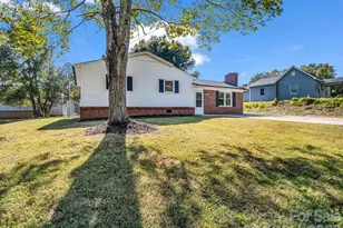 183 Caldwell St, Forest City, NC 28043 - Photo 1