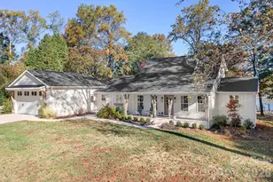 1984 Hickory Hills Dr, Denver, NC 28037 - Photo 1