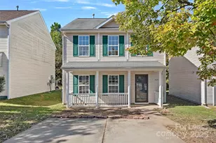 5628 Henderson Oaks Dr, Charlotte, NC 28269 - Photo 1