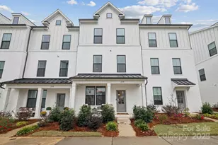 2318 Magnolia Blossom Wy, Charlotte, NC 28211 - Photo 1