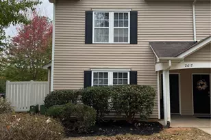 2617 Meadow Knoll Dr, Charlotte, NC 28269 - Photo 1