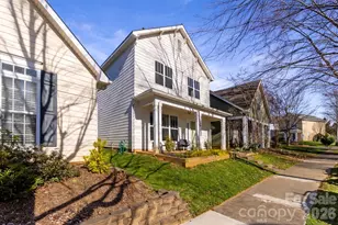 520 Catawba Ave, Davidson, NC 28036 - Photo 1