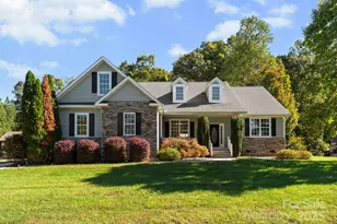 193 Winding Creek Dr, Troutman, NC 28166 - Photo 1