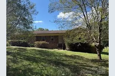 220 Georgetown Road, Lenoir, NC 28645 - Photo 1