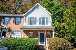 6410 Windsor Gate Ln, Charlotte, NC 28215 - Photo 1