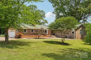 327 Johnson Dairy Rd, Mooresville, NC 28115 - Photo 1