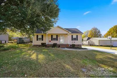 406 E Corriher Street, Landis, NC 28088 - Photo 1