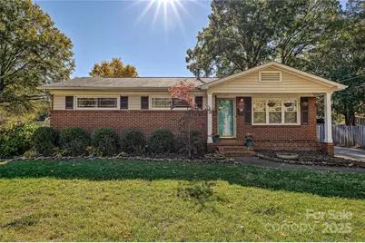 1514 Briarfield Drive, Charlotte, NC 28205 - Photo 1