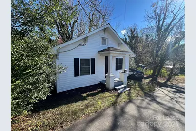 606 Center Street NW, Lenoir, NC 28645 - Photo 1