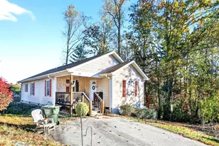 149 Victoria Springs Dr, Flat Rock, NC 28731 - Photo 1