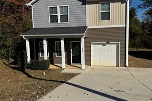 488 Gray St, Statesville, NC 28677 - Photo 1