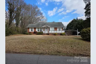 142 Harris Street, Rutherfordton, NC 28139 - Photo 1