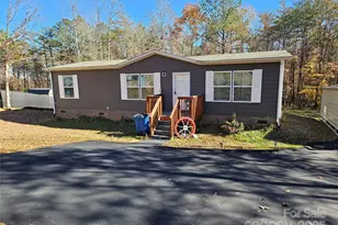 144 River Breeze Dr, Morganton, NC 28655 - Photo 1