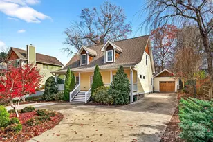 113 Craggy St, Black Mountain, NC 28711 - Photo 1