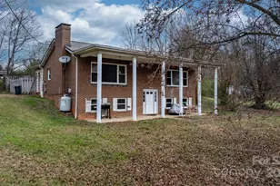 3859 Metcalf Dr, Morganton, NC 28655 - Photo 1