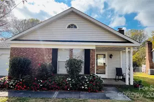 4712 Harri Ann Dr, Charlotte, NC 28227 - Photo 1