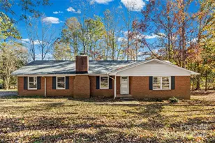 224 Yamasee Rd, Waxhaw, NC 28173 - Photo 1