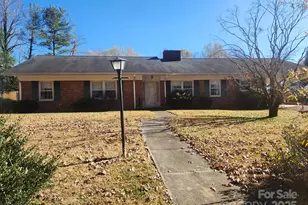 214 Robinwood Circle, Lenoir, NC 28645 - Photo 1