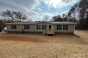1564 Saddlewood Rd, Lincolnton, NC 28033 - Photo 1