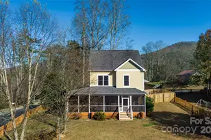 11 Forest Park Ln, Asheville, NC 28803 - Photo 1