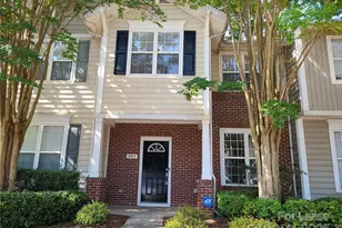 8415 Chaceview Ct, Charlotte, NC 28269 - Photo 1