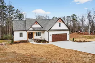 105 Sunset View Ln, Statesville, NC 28677 - Photo 1