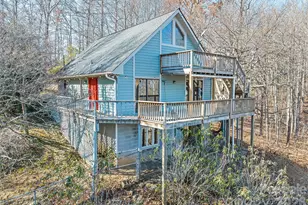 1350 Davis Mountain Rd, Hendersonville, NC 28739 - Photo 1