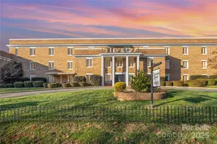 4527 Gaynor Rd, Charlotte, NC 28211 - Photo 1